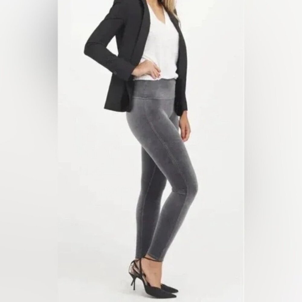 NWT SPANX SILVER CHROME‎ Shiny VELVET LEGGINGS 2070P Size 1X